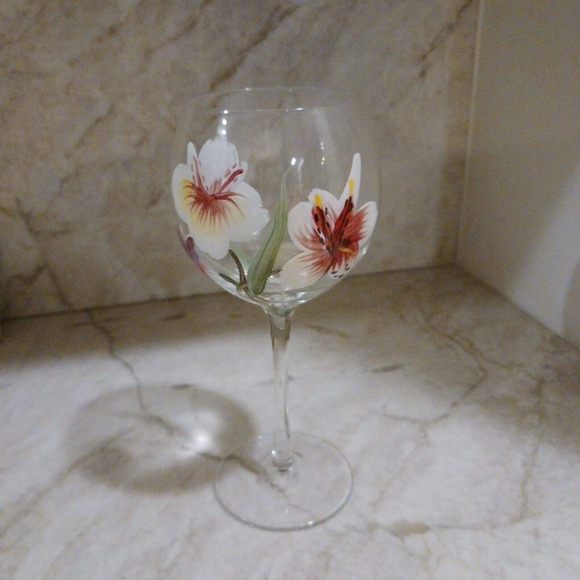 9" Goblet HAND PAINTED WINE GLASS Hawaiian Hibiscus Lilly Flowers - Picture 9 of 15